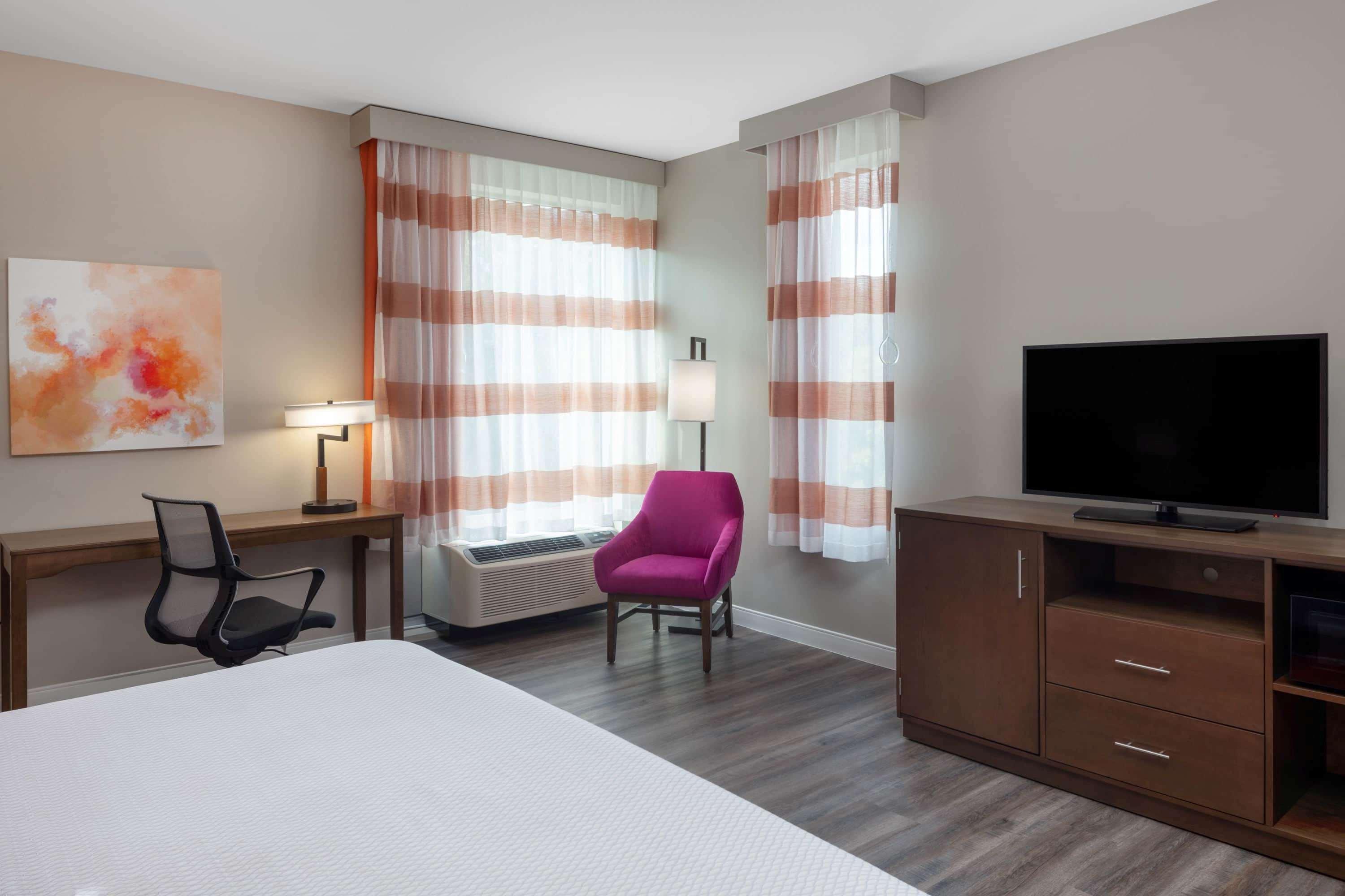 La Quinta By Wyndham Greensboro Airport High Point Экстерьер фото